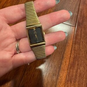 Swill Gold Analog Watch